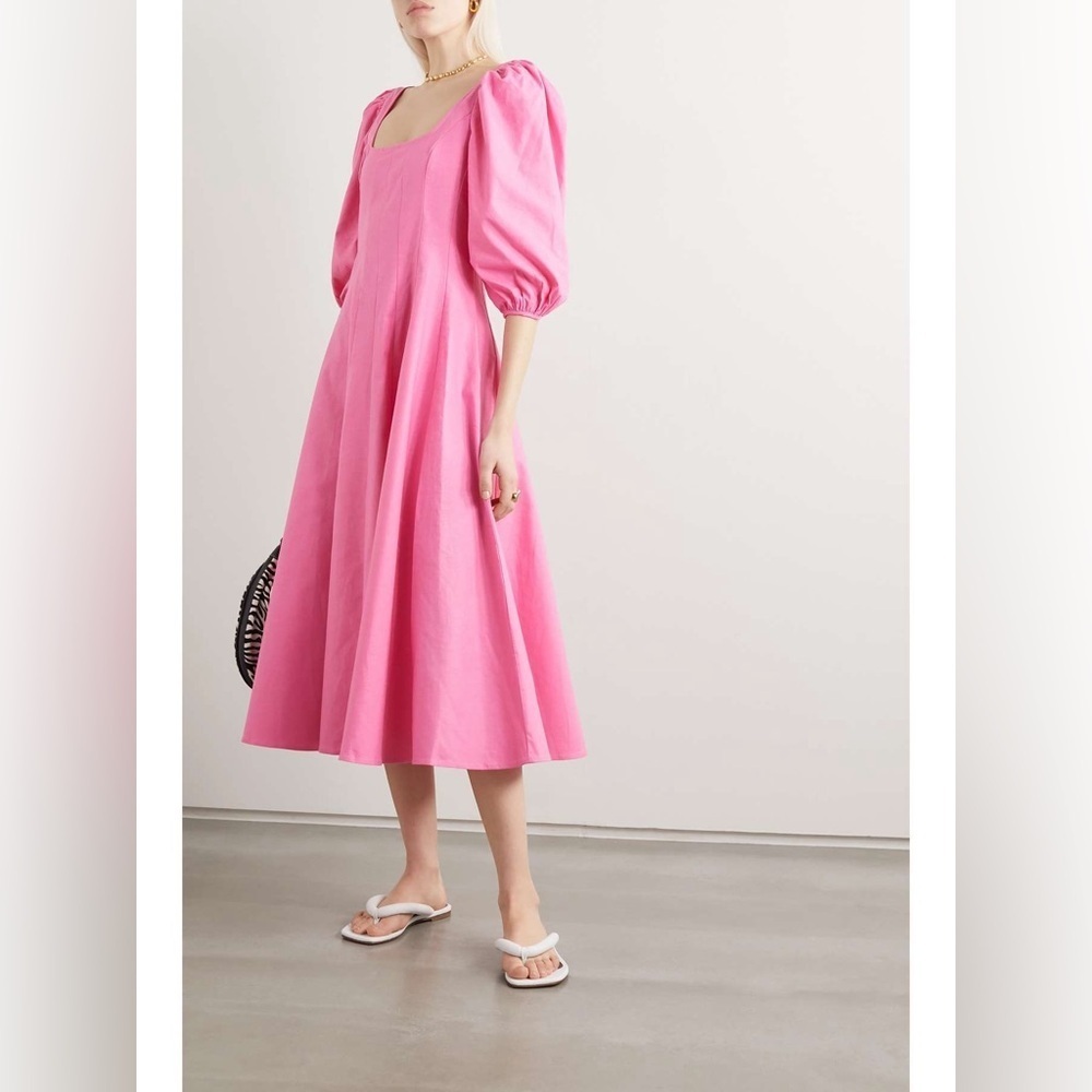 STAUD Swells pleated linen-blend midi dress (111)